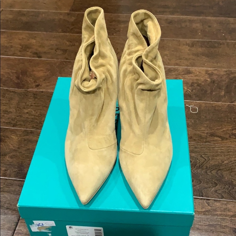 Derek Lam Saskia tan suede bootie 38